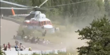 «Чуть не упал»: инцидент с вертолетом МЧС произошел в Алматы