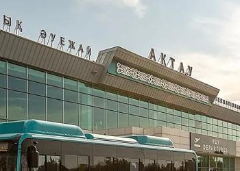 Аэропорт Актау заплатит Т2 млн за травму ребенка