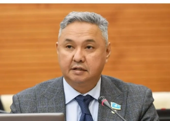 Корпоративная коррупция: Перуашев о выплате аэропортом Алматы ₸6,8 млрд не акционеру