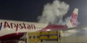 После возгорания самолёта FlyArystan в Алматы вопрос о расследовании остаётся открытым